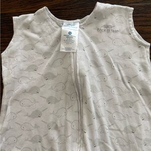 Halo Happy Narwhals Sleepsack Medium 6-12 months. 100% Cotton. 0.5 TOG
